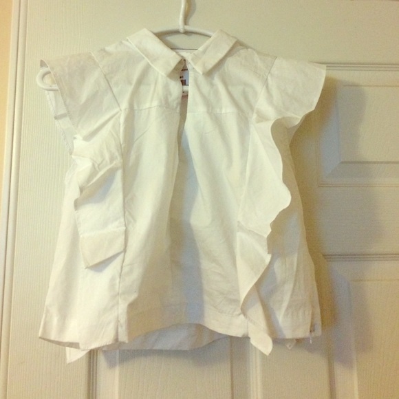 White butterfly styled crop top