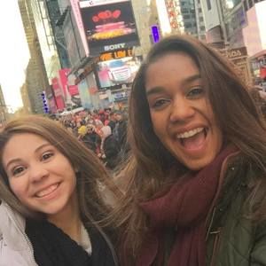 Meet your Posher, Nicole