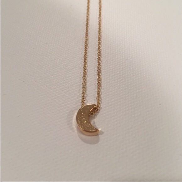 New Gold or Silver Moon crescent necklace - Picture 4 of 7
