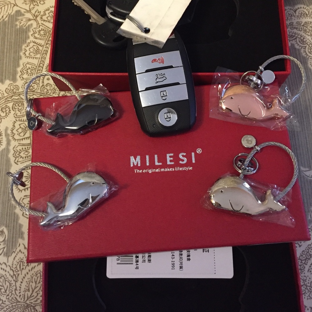 Key ring magnetic whale pals pair - Picture 5 of 5