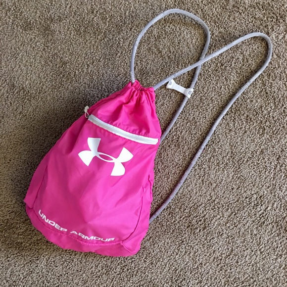 Under Armour Drawstring Gym Bag 💕💗