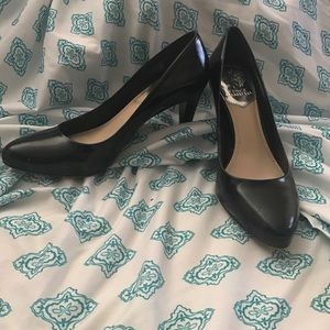 Vince camuto black leather heels