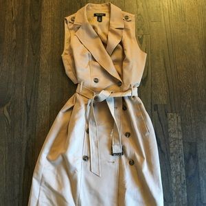 White House Black Market Sleeveless Trench