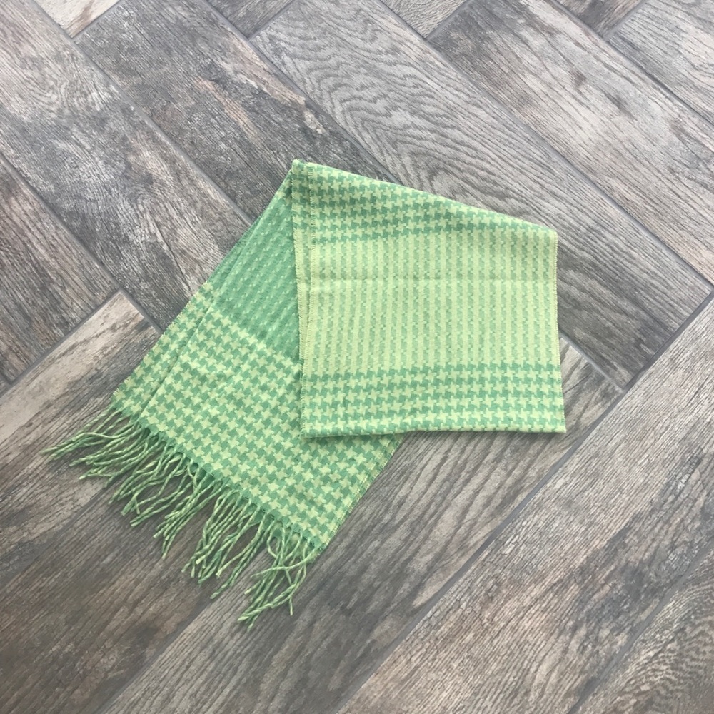 Green scarf