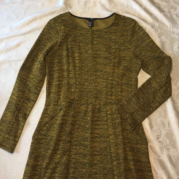 H&M Dresses & Skirts - H&M long sleeve shirt dress