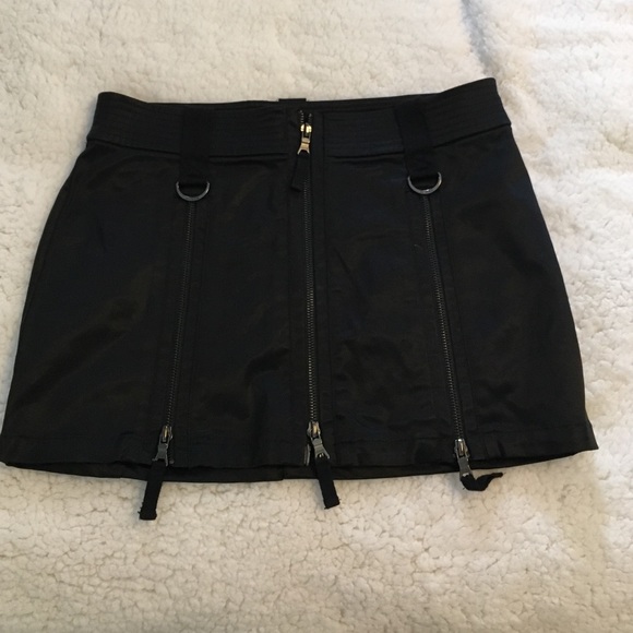 Black Guess Mini Skirt