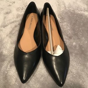 Moving sale!! Never Worn Black Flats