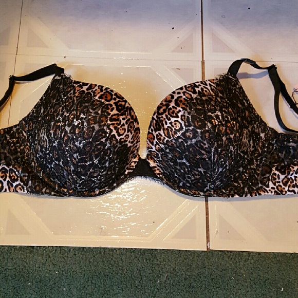 Victoria's Secret Push Up Bra