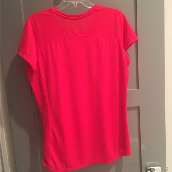 Nike Red Running Top - Picture 4 of 4