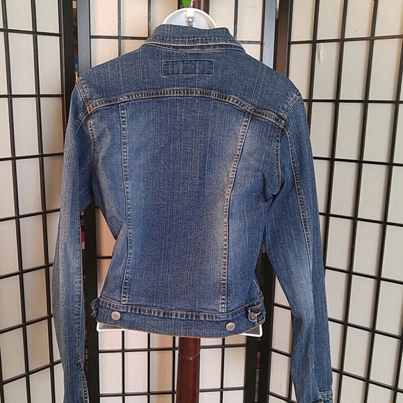 Denim jacket - Picture 2 of 3