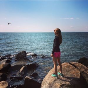 Meet your Posher, Emmy