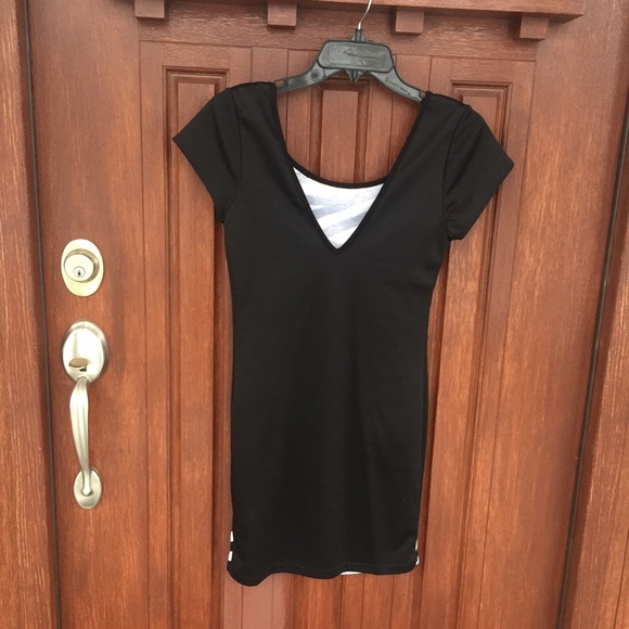 Brand new striped black bodycon mini dress - Picture 2 of 3