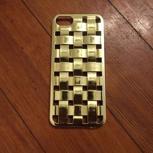 Gold iPhone 5s case