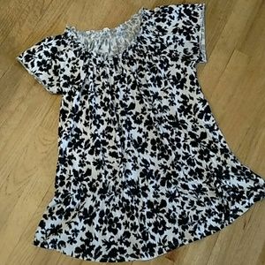 Adorable Maternity Top