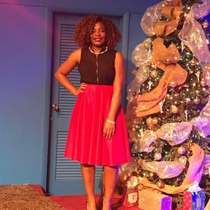 Meet your Posher, Anwulika
