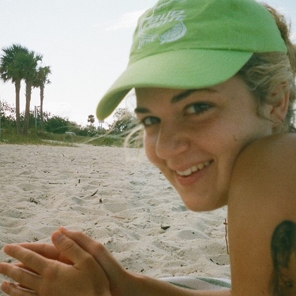 Meet your Posher, Angie