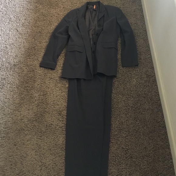 Women's business suit