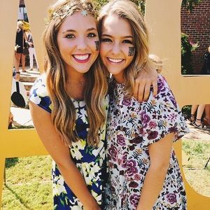 Meet your posher, Paige