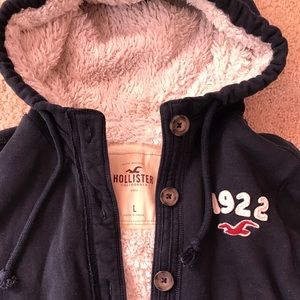 SOLD Hollister Sherpa jacket Large