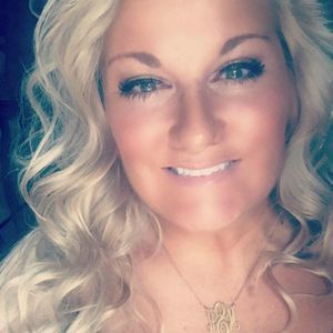 Meet your Posher, Melanie
