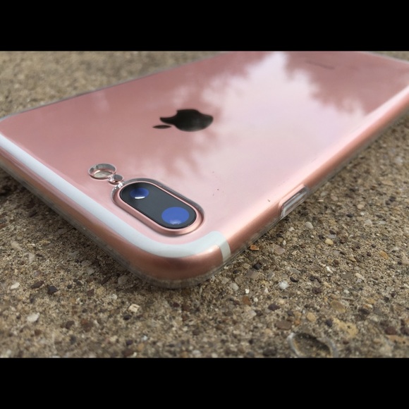 Clear hard iPhone 7 / 7 Plus case and glass - Picture 2 of 4