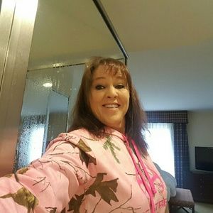 Meet your Posher, Terrie