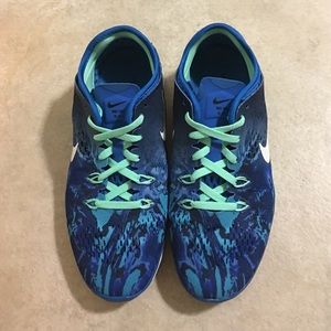 Nike's Free 5.0 women's sneakers