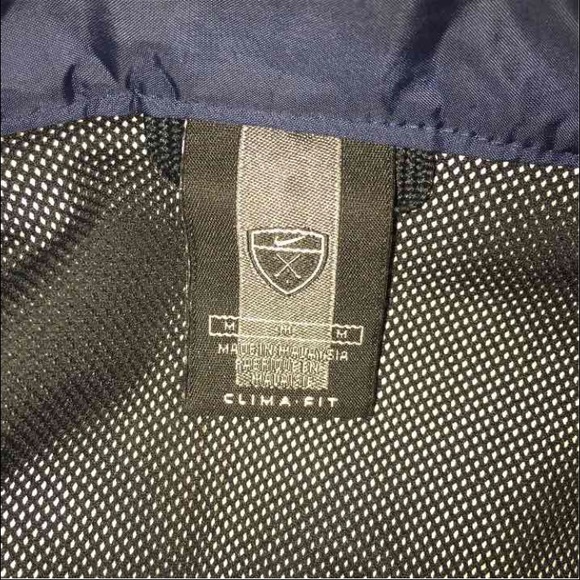 Nike Golf Windbreaker Size Medium - Picture 3 of 4