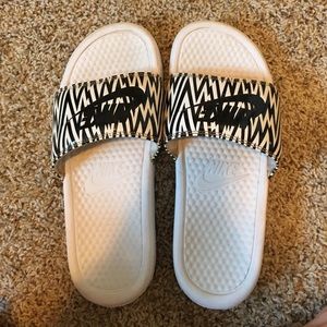 Nike slides