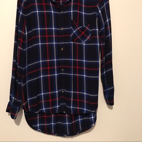 AE long button down - Picture 2 of 3