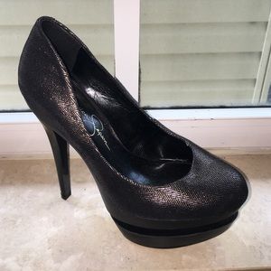 Jessica Simpson Heals