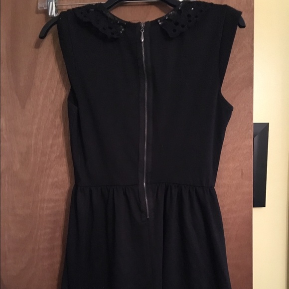 Black fit and flare dress - Picture 3 of 3