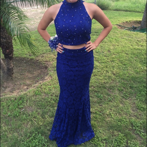 Two piece prom dress - Picture 1 of 3