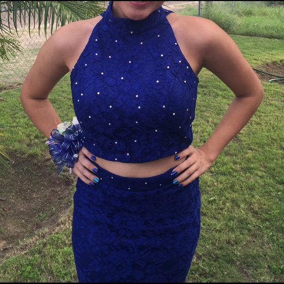 Two piece prom dress - Picture 3 of 3