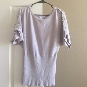 ✅ Sweater blouse w/fitted bottom & flare sleeves