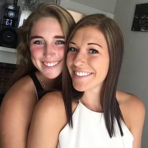 Meet your Posher, Dani