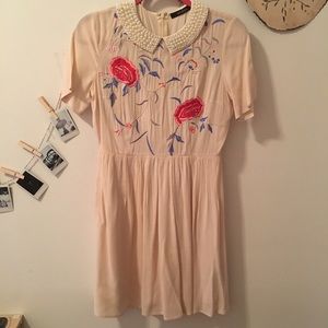 Modcloth Beaded Collar Dress Sz Small