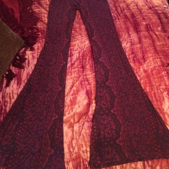 Beautiful pair of Novellas