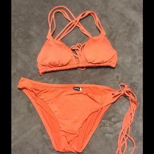 Hurley coral bikini size med