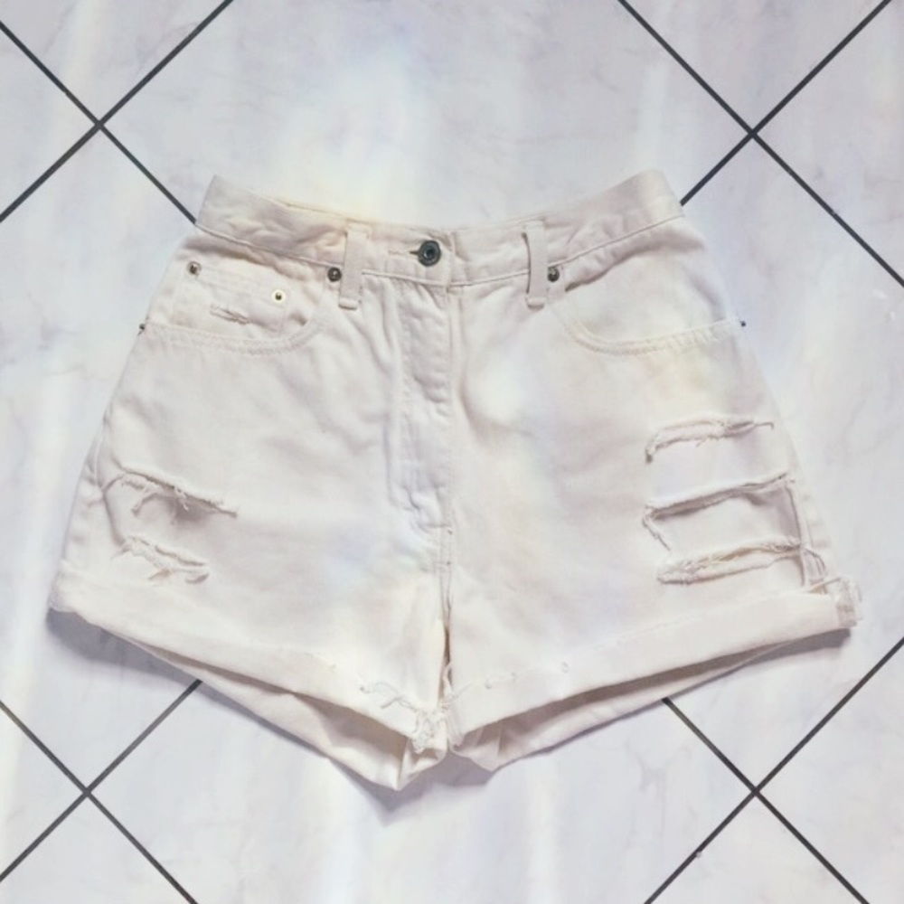 Vintage High Waist Distressed Cut Off Jean Shorts