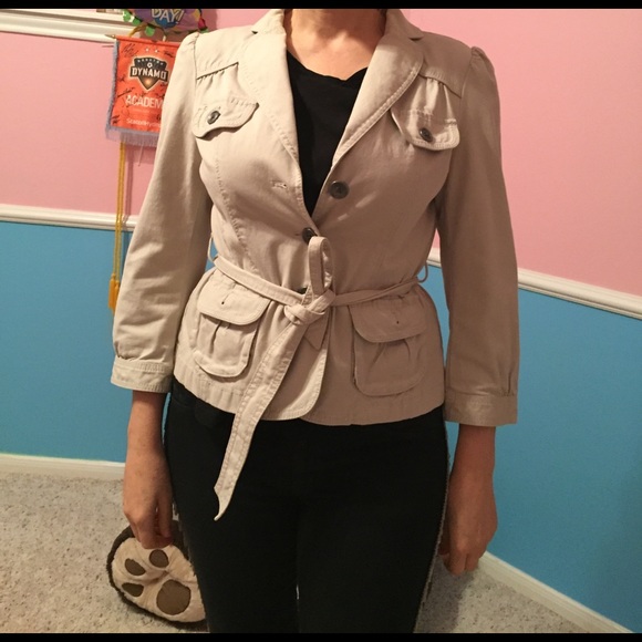 Jacket - Picture 3 of 3