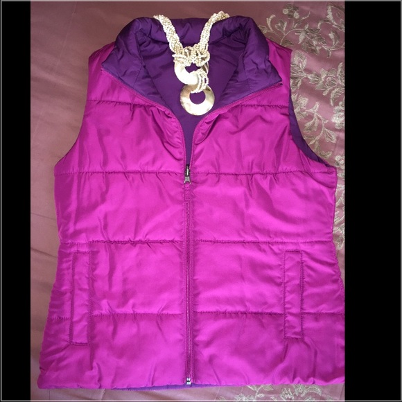 Reversible Puffer Vest - Picture 2 of 6