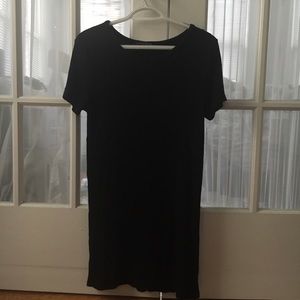 Black ribbed t shirt dress!🖤