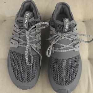 Adidas Ladies 6.5 Gray Tubular $90