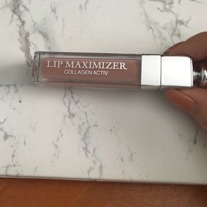 Dior Lip Maximizer in beige sunrise
