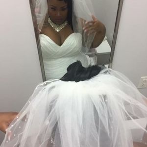 Meet your Posher, Brinique