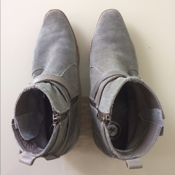 Hudson Suede Leather Boots size 6.5