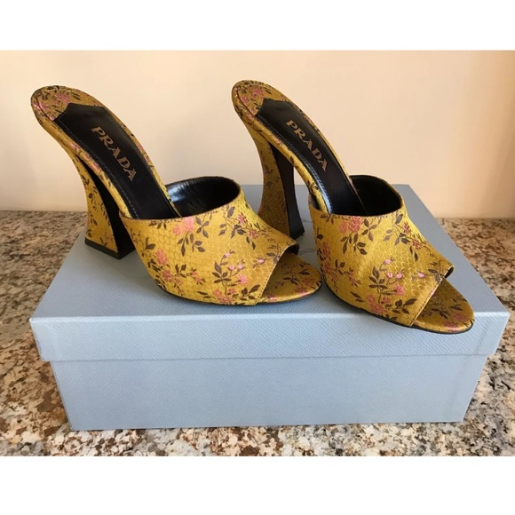 SOLD! Prada Floral Print Brocade Open Toe Mules - Picture 1 of 4