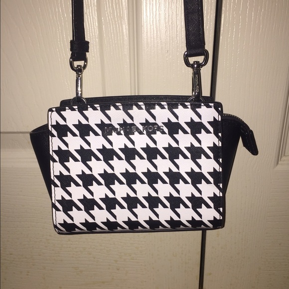 Michael Kors mini Selma cross body
