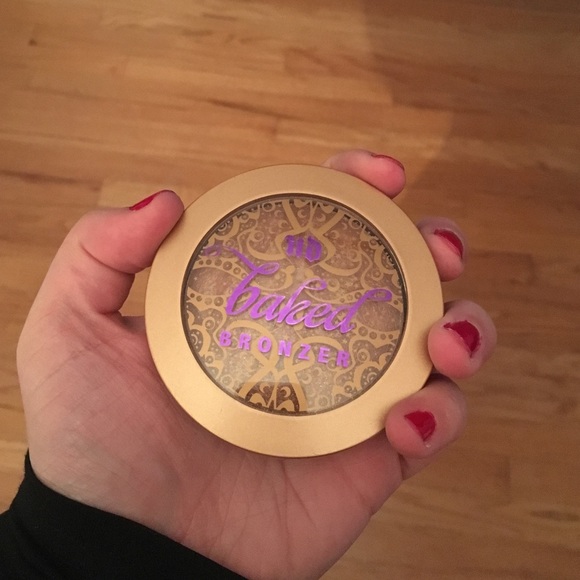 Urban Decay Other - Urban decay bronzer